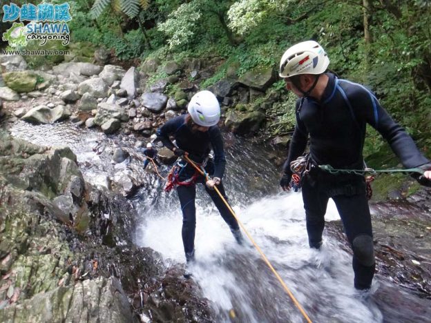沙蛙溯溪技能訓練Level1最佳溯溪課程1